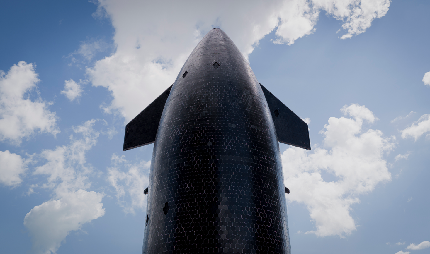 星舰第11次飞行测试:SpaceX离“可重复使用的未来”又近了一步 星舰第11次飞行测试:SpaceX离“可重复使用的未来”又近了一步